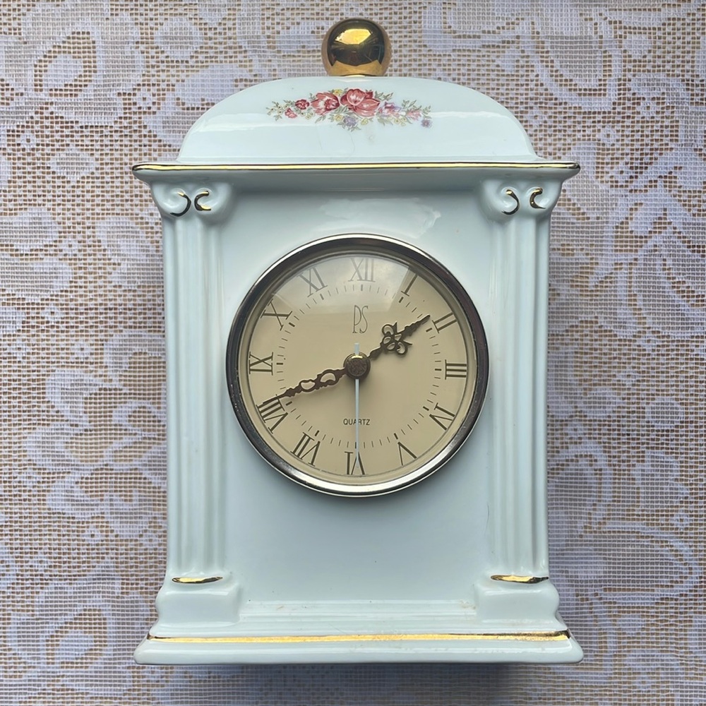 Floral Desk Clock